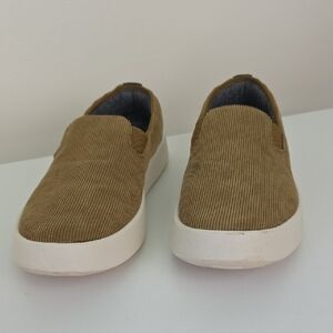 Allbirds Women's Corduroy Tan Slip-Ons.  Size 7 1/2 W